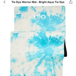 Alo warrior yoga mat